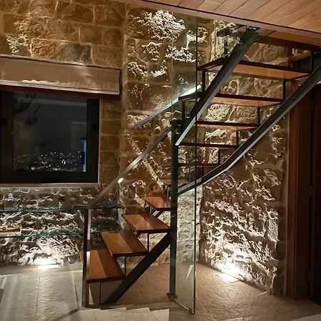 Confluentia H&a - Believe It Or Not 코임브라