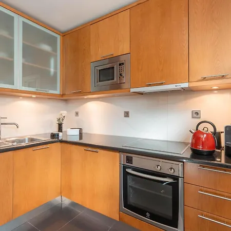 Confluentia H&a - Believe It Or Not 게스트하우스