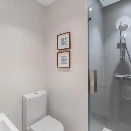 게스트하우스 Confluentia H&a - Believe It Or Not 4*