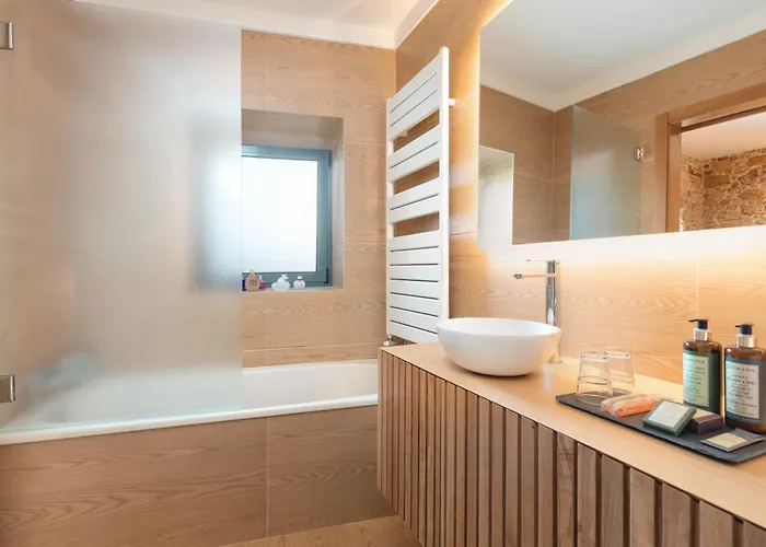 Confluentia H&a - Believe It Or Not 4* 科英布拉