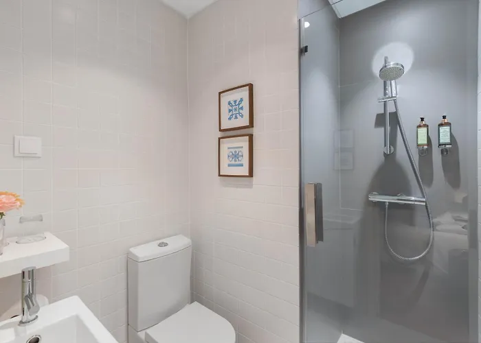 招待所 Confluentia H&a - Believe It Or Not 4*