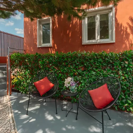 Confluentia H&a - Believe It Or Not Vendégház Coimbra