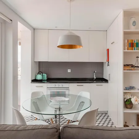 Confluentia H&a - Believe It Or Not Guest house