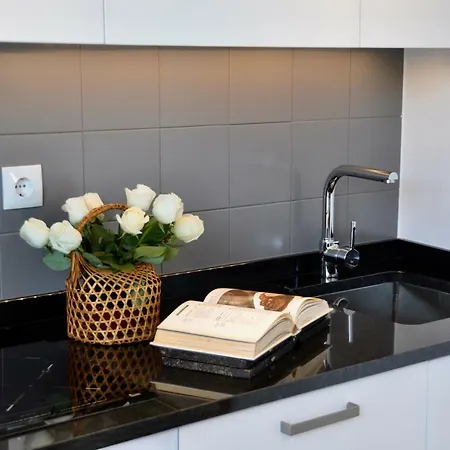 Confluentia H&a - Believe It Or Not 4*