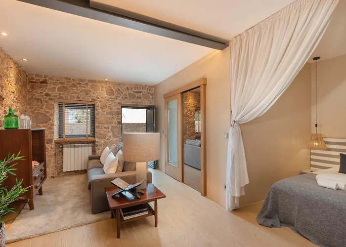 Confluentia H&a - Believe It Or Not 4*